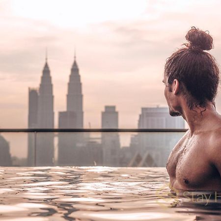 Regalia Residence The Sky Pool Suite Куала-Лумпур Экстерьер фото